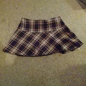 Star City plaid skirt size 3